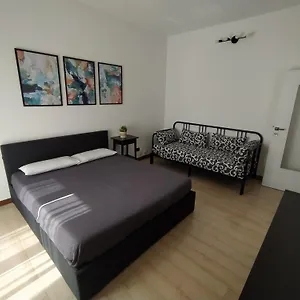 Brenta/corvetto Apartamento